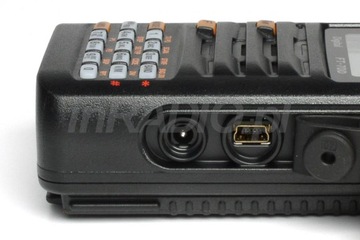 Трансивер Yaesu FT-70DE УКВ/УВЧ приемник C4FM