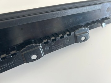 фото thumb №16, Audi a4 rs4 b9 2018- планка маскувальна накладка стійка b двері правий зад 8w0 оригінальний номер