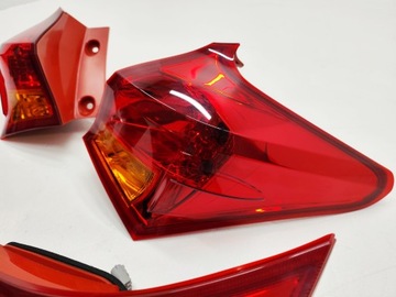 фото thumb №7, Toyota auris ii hb 13-15 лампи зад комплект