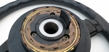 фото thumb №16, Bmw e36 дорестайлинг руль sport спортивная - оригинальный состояние!