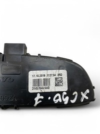 фото thumb №7, Volvo xc90 2022 лампа стеля задня 31457644