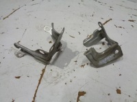 фото thumb №1, Кронштейн крыла правый перед renault laguna 3 iii