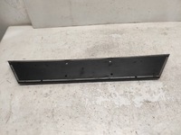 фото thumb №8, Mercedes e w124 84- coupe накладка кришки задня hella роздільна