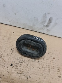 фото thumb №1, Лапи кріплення підйомника audi a8 d2 4d0804583b