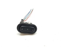 фото thumb №1, Перемикач вікон правий перед opel meriva a