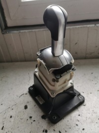 фото thumb №1, Opel astra h 1.6 домкрат передач 132112768 az