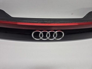 фото thumb №6, Audi q8 4m8 накладка задняя led базовый оригинал европа 4m8945095m