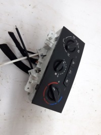 фото thumb №1, Citroen berlingo ii partner ii 2008-- панель кондиціонера перемикач