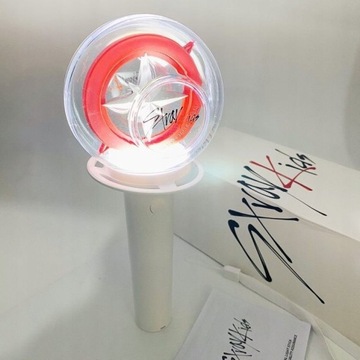 Лайтстик Stray Kids поддерживает подключение Bluetooth