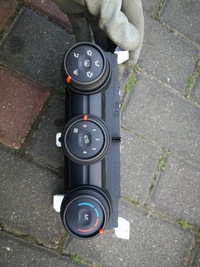 фото thumb №1, Панель повітровід renault clio v