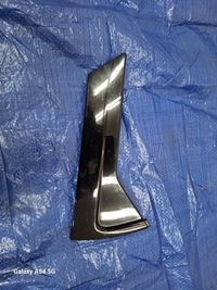 фото thumb №1, Litstwa накладка дверь правый задняя renault captur 1,5dci