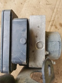 фото thumb №5, Насос abs renault clio iv 0265243365