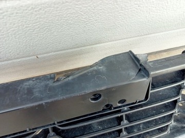 фото thumb №7, Toyota hilux viii 15- решітка середня бампера перед 53112-0k130