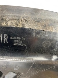 фото thumb №7, Audi e-tron 2021 правая сторона молдинг pod фара задняя 4ke945256a