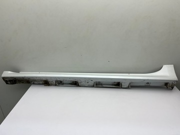 фото thumb №1, Toyota yaris 4 iv планка порогова ліва накладка n