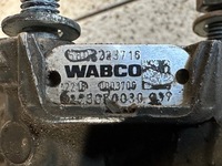 фото thumb №7, Клапан осушитель воздуха iveco stralis hi-way s-way 5802223716 9325050030