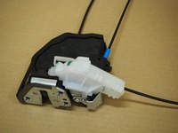 фото thumb №2, Замок дверь правых задних toyota c-hr