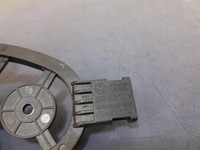 фото thumb №4, Audi a8 d3 lift антена kessy 3d0909141b