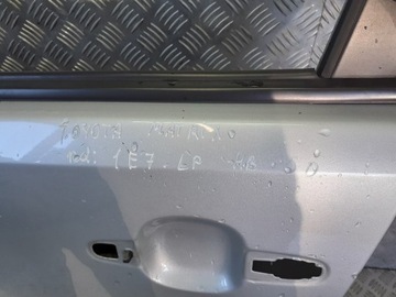 фото thumb №4, Двері лівий перед toyota matrix 1e7