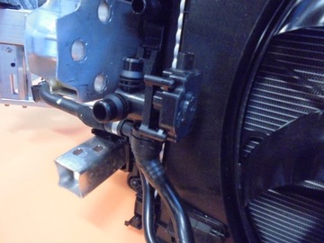 фото thumb №7, Mercedes e клас w214 радіатор pas переднє комплектний 220 cdi