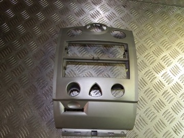 фото thumb №1, Панель рамка корпус консоль середня megane ii