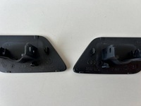 фото thumb №2, Audi q5 80a заглушка склоомивача ліва права оригінал