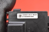 Блок керування модуль ручка правий перед 1069651-00-d tesla s рестайлінг  awd 16-21 Київ, фото thumb