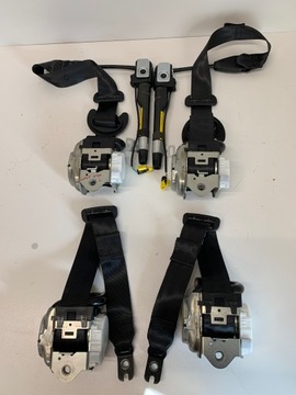 фото thumb №1, Vw volkswagen golf viii 19- ремни bezbieczeństwa перед зад комплект