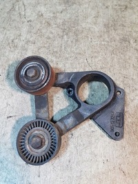 фото thumb №1, Кронштейн ролик натяжитель chrysler voyager iii 2.5 td