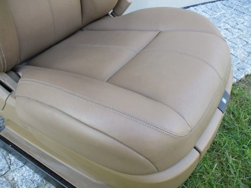 фото thumb №14, W221 длинный s-clas сиденья диван мониторы