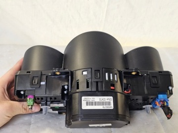 фото thumb №6, Спідометр  манометр прилади дисплей porsche macan 95b920904am