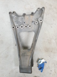 Купити Actros mp3 mp2 axor кронштейн кронштейн стабілізатора рами 9423252409, фото thumb