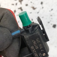 фото thumb №10, Bmw 7 e65 електроклапан вакууму pierburg 7516375 7516376