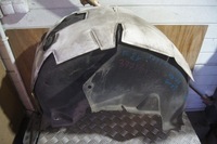 фото thumb №1, Підкрилок правий задня range rover vogue iv l405