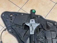 фото thumb №10, Vw tiguan 5n подъемник стекло задняя правый 5n0839730p