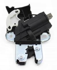 фото thumb №10, Замок задний крышки audi a4 b7 b8 ,a6 c6 a8 d3 volkswagen vw passat b6 b7