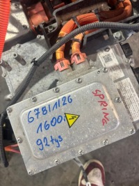 Конвертер зарядное устройство 296055135r dacia spring 9800km Оригинал, фото thumb