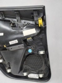 фото thumb №12, Volvo v40 2 ii карта зад права двері карта обшивка 1319941