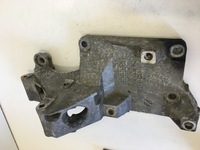 фото thumb №9, Лапи крепление генератора vw audi skoda 038903143r