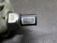 фото thumb №9, Датчик тиску пального peugeot 5008 i 2.0 hdi 09-13r 9814383880