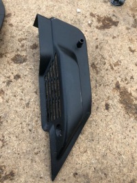 фото thumb №1, Кронштейн полиця праве ds3 crossback 9820799680