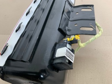 фото thumb №11, Ford mustang mach-e rwd 75.7 kwh повітряна подушка пасажира подушка безпеки