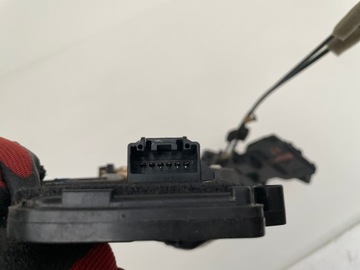 фото thumb №5, Замок двері mazda 2 правий зад 6 pin