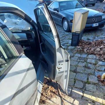 фото thumb №12, Skoda fabia 3 iii 5d hb двері праві передні код фарби la7w