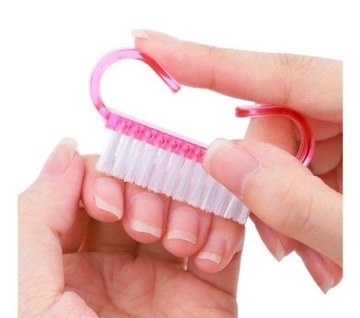 100 щеток для чистки ногтей BRUSH