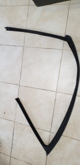 фото thumb №1, Прокладка гумовий елемент двері правий перед mercedes s w221