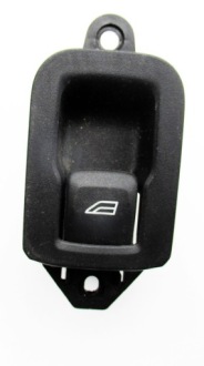 фото thumb №1, Volvo s60 ii 2.0 d3 кнопка стекло задняя