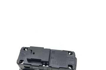 фото thumb №8, Кнопка відкривання кришки багажника bmw 7 f01, f02 9275121 4.4l бензин