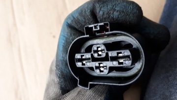 фото thumb №4, A5 8t штекер вентиляторов разъём a4 b8 q5