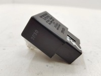 фото thumb №5, Toyota avensis t270 2012 реле / модуль світла задніх